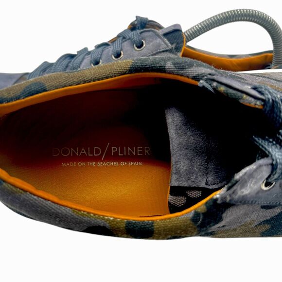 Donald Pliner Shoes Women Size 10 Christy Blue Camo Lace-Up Sneakers - Picture 6 of 7
